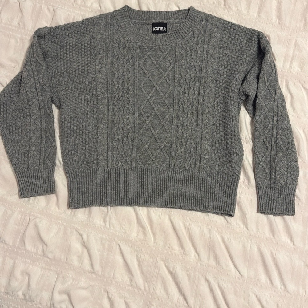 Katie J NYC Gray Cable Knit Sweater